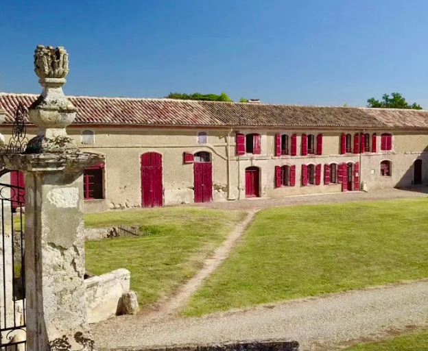 Matthieu Ferré vous accueille pour votre séjour à La P’tite Graine, à Auvillard, proche de Castelsarrasin et Montuban (82)